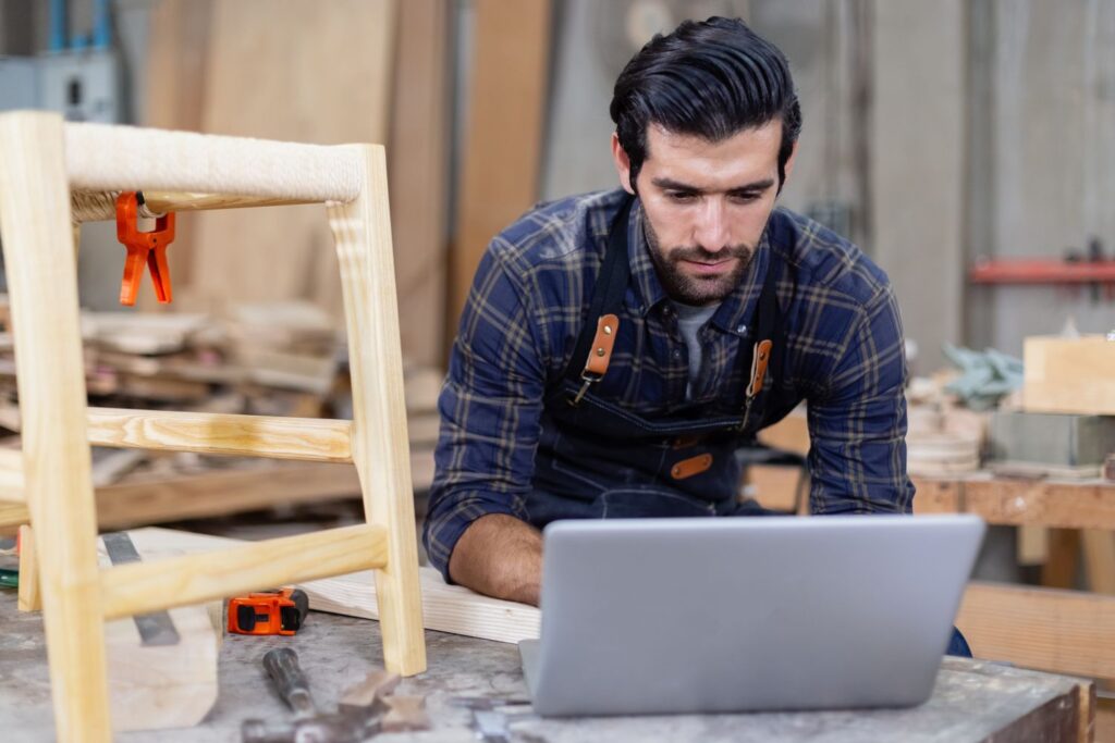 Pourquoi votre concurrent attire plus de clients ? Domino Com